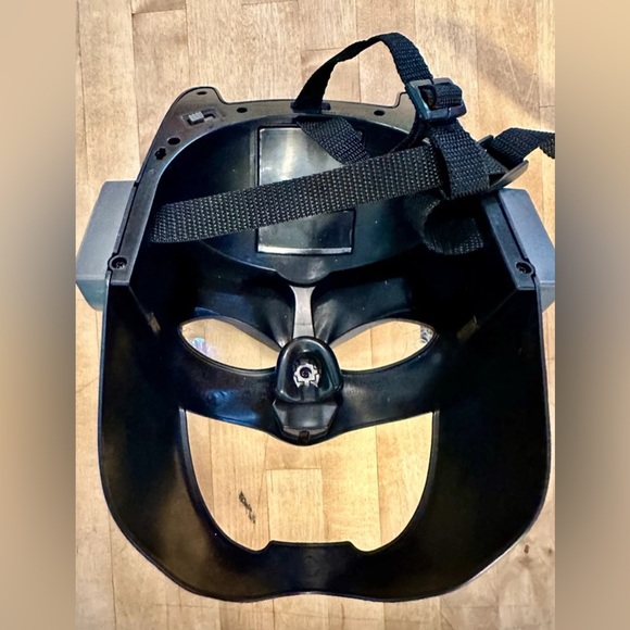 2017 DC Comics Batman voice changing mask light up Mattel talking - Picture 3 of 3